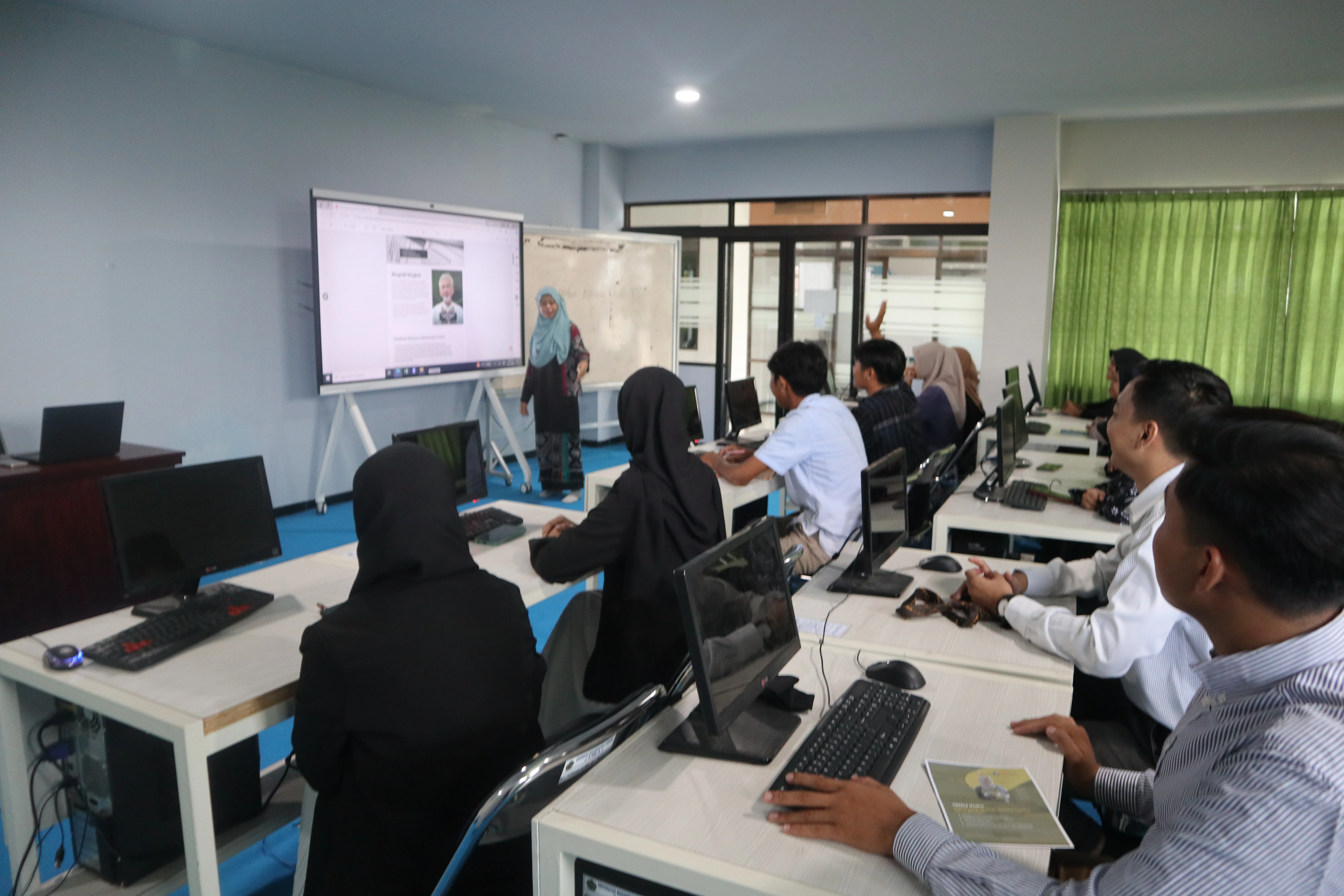 Kampus Universitas Muhammadiyah Lamongan